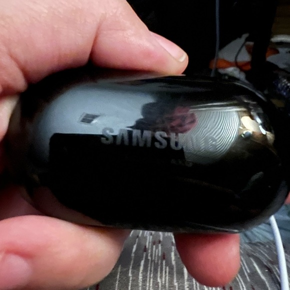 Galaxy Buds+ - Picture 2 of 2